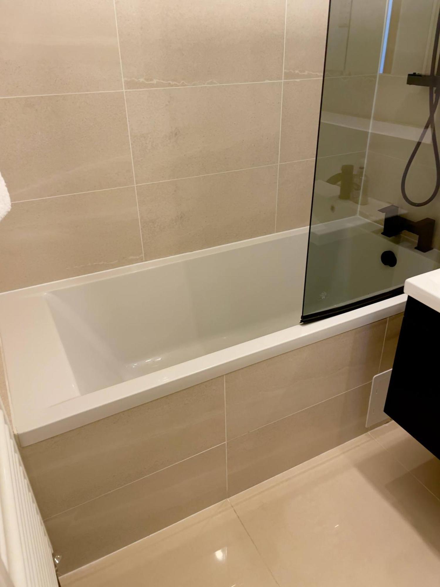 Bright And Beautiful 2bdr Flat Apartamento *